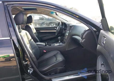 2012 Infiniti G37 Journey z USA, uszkodzony, nr VIN JN1CV6AP2CM623603